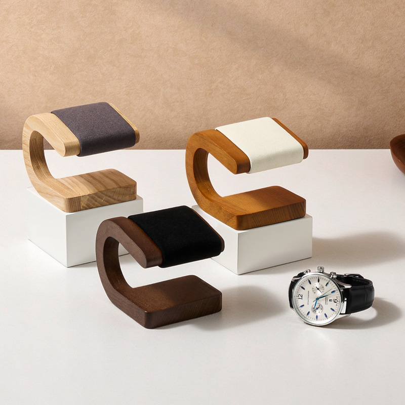 حامل ساعات خشبي من خشب الجوز م - مراجعة Jewelry And Watches Inc وسعره